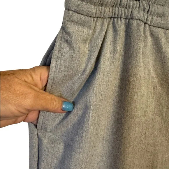 NWT Old Navy Women's Neutral Gray Straight Leg Pants LARGE/TALL    #X - Picture 3 of 7